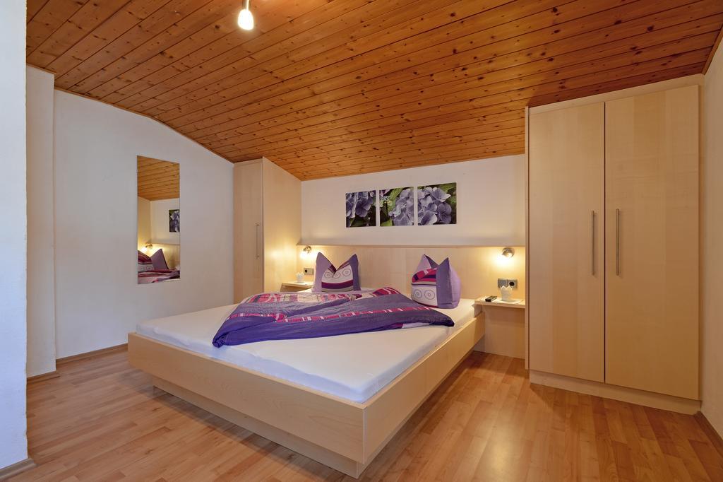 Haus Bianca Apartment ชตุมม์ ภายนอก รูปภาพ